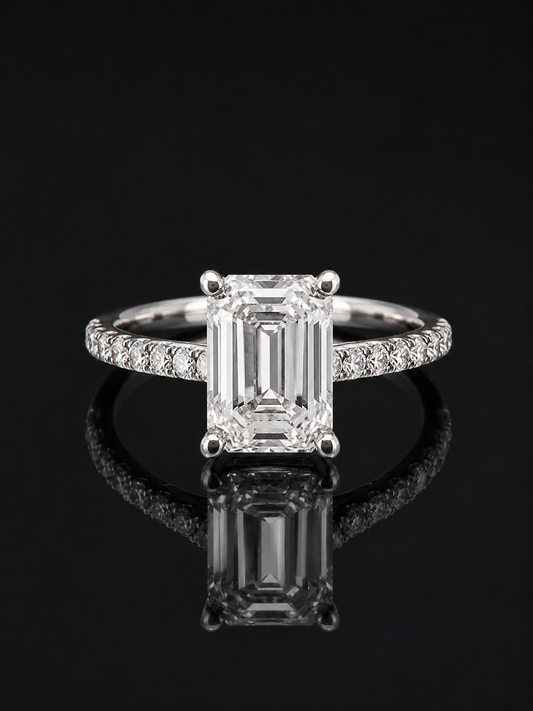 Cuore Di Ghiaccio Baguette  Emerald Ring – 3EX DVVS1 Moissanite, 925 Silver & 18K Vermeil