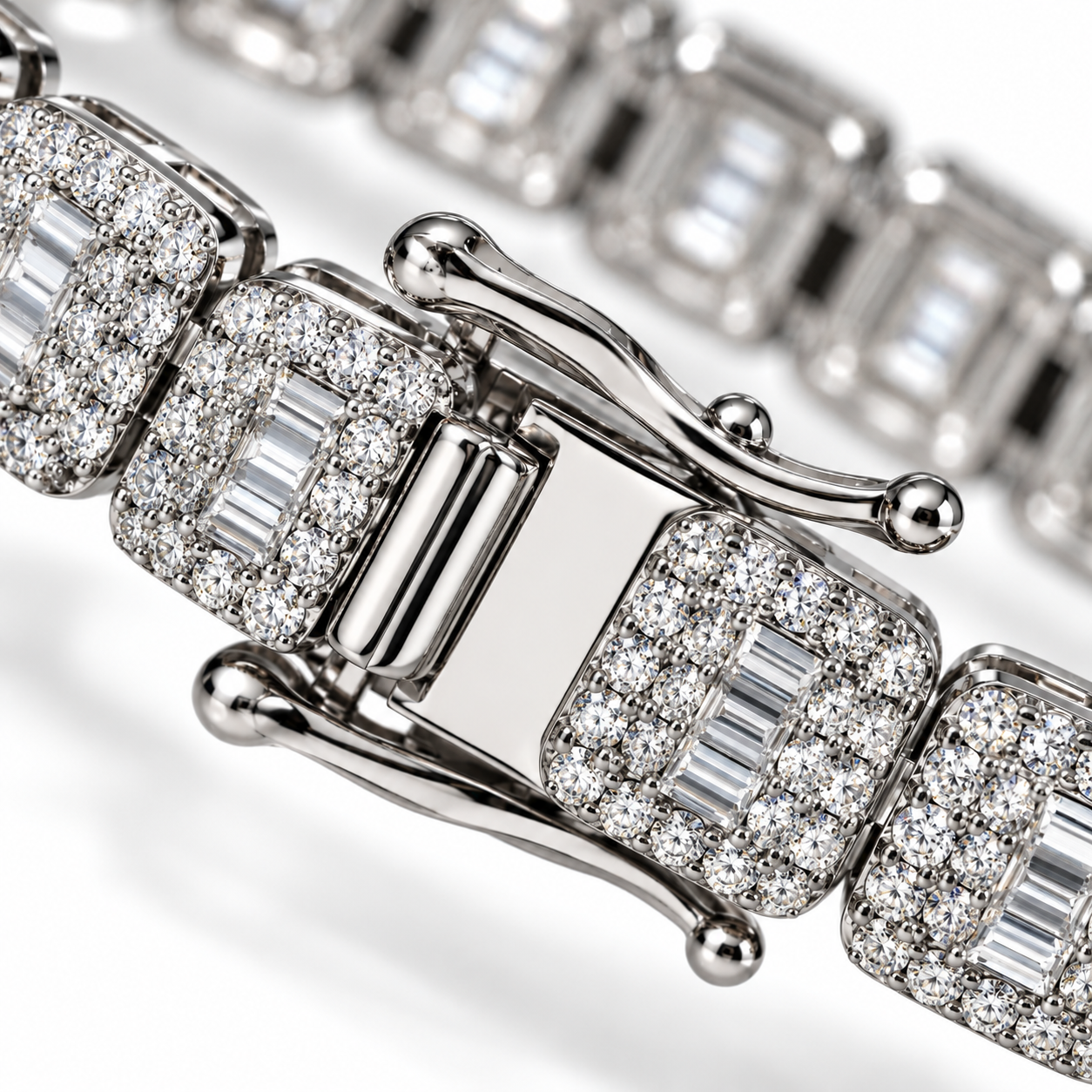 GELATI | BAGUETTE HALO DIAMOND BRACELET — 925 SILVER & 18K VERMEIL GOLD — FL-IF Lab Moissanite