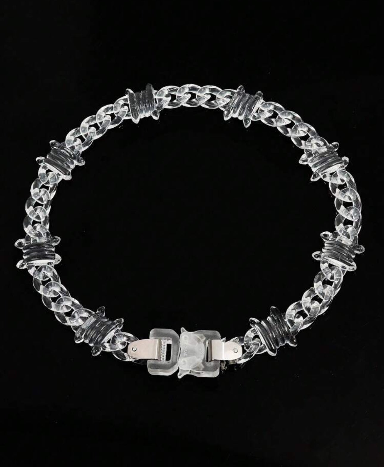 Gelati Noire Diamond Acrylic Barbed Wire Necklace Safelock Clasp