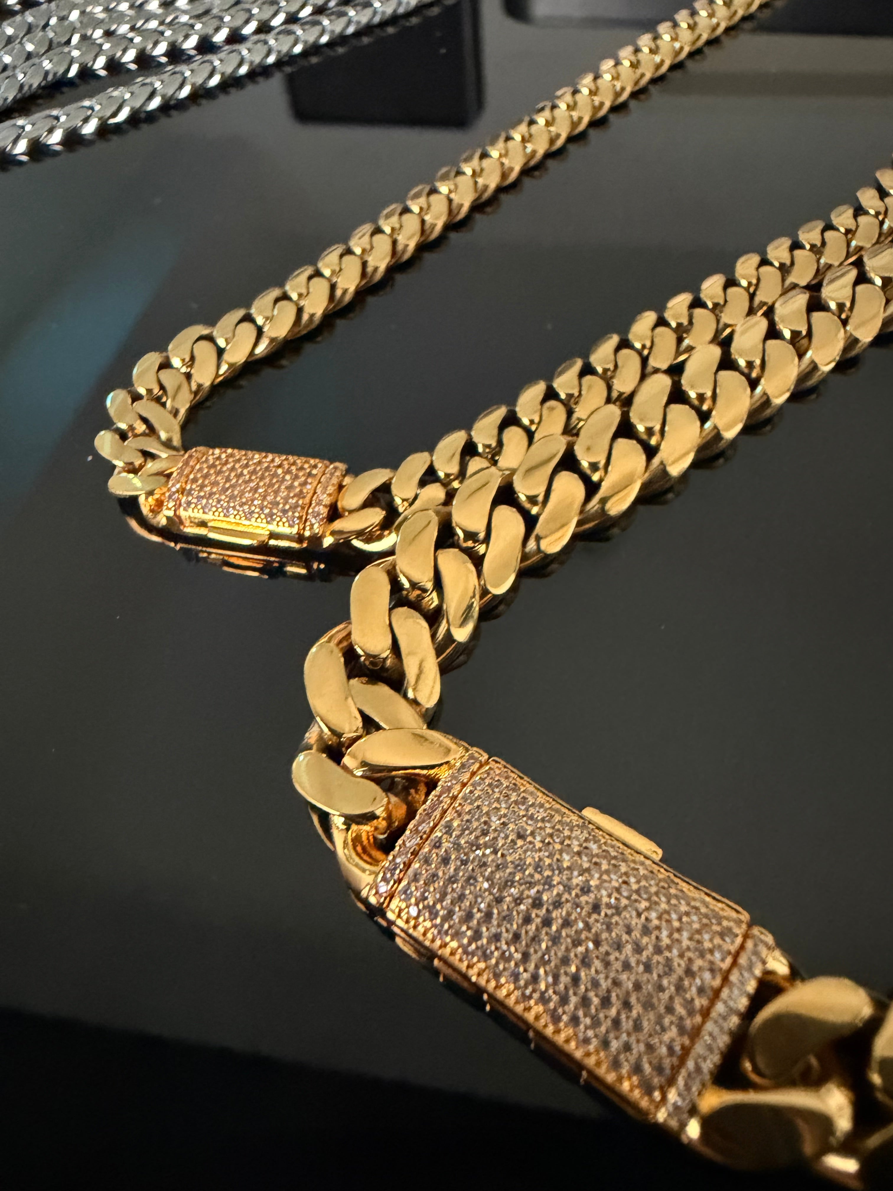 Titanium Diamond Lock Miami Cuban Necklace – DVVS1 Moissanite & 18K Vermeil