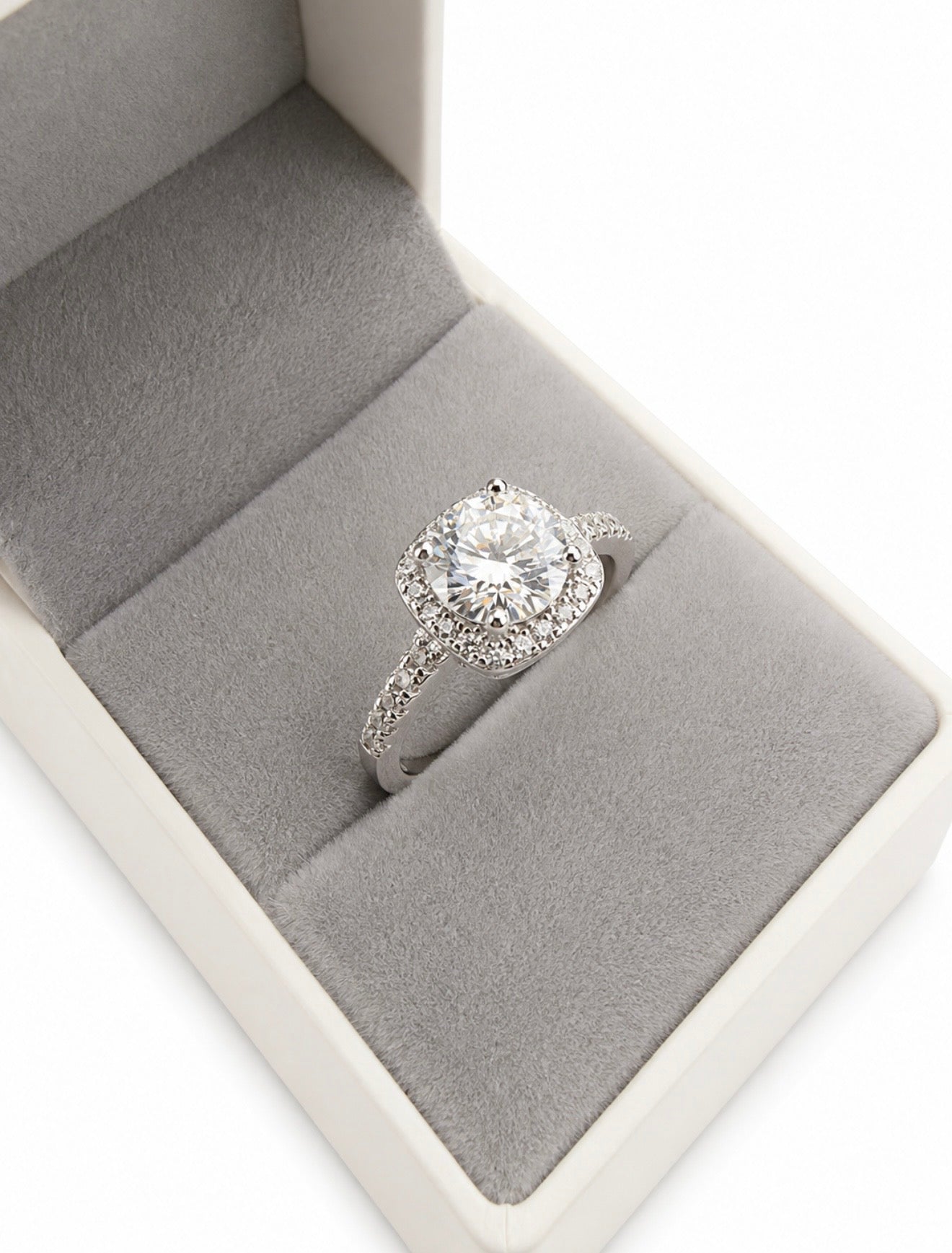 GELATI’S BESPOKE FL-IF LAB MOISSANITE DIAMOND 2CTW HALO SQUARE CUT RING IN 925 SILVER & 14K VERMEIL GOLD