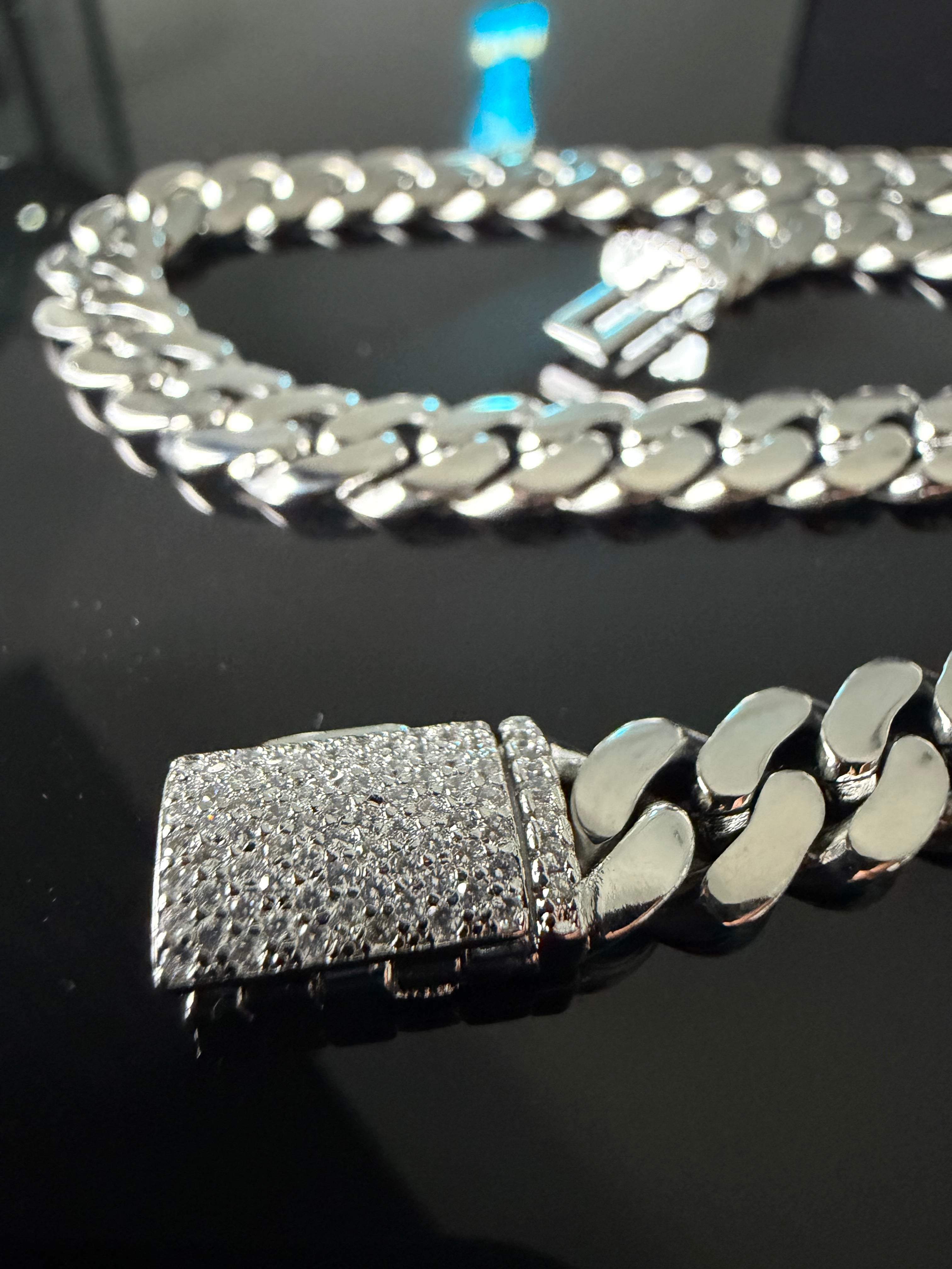 Titanium Diamond Lock Miami Cuban Necklace – DVVS1 Moissanite & 18K Vermeil