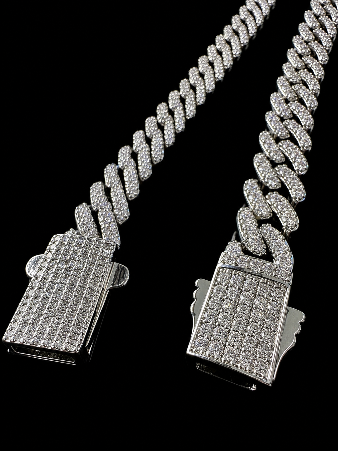 Glacier Miami Link Cuban Necklace – CB/DVVS1 Moissanite, Titanium & 18K Vermeil (10MM)