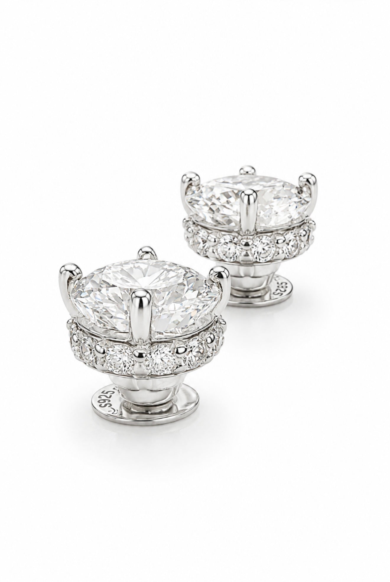 GELATI’S BUSSDOWN TWILIGHT 2CT FL-IF (FLAWLESS) MOISSANITE DIAMOND EARRINGS IN SOLID 925 STERLING SILVER & 18K VERMEIL GOLD