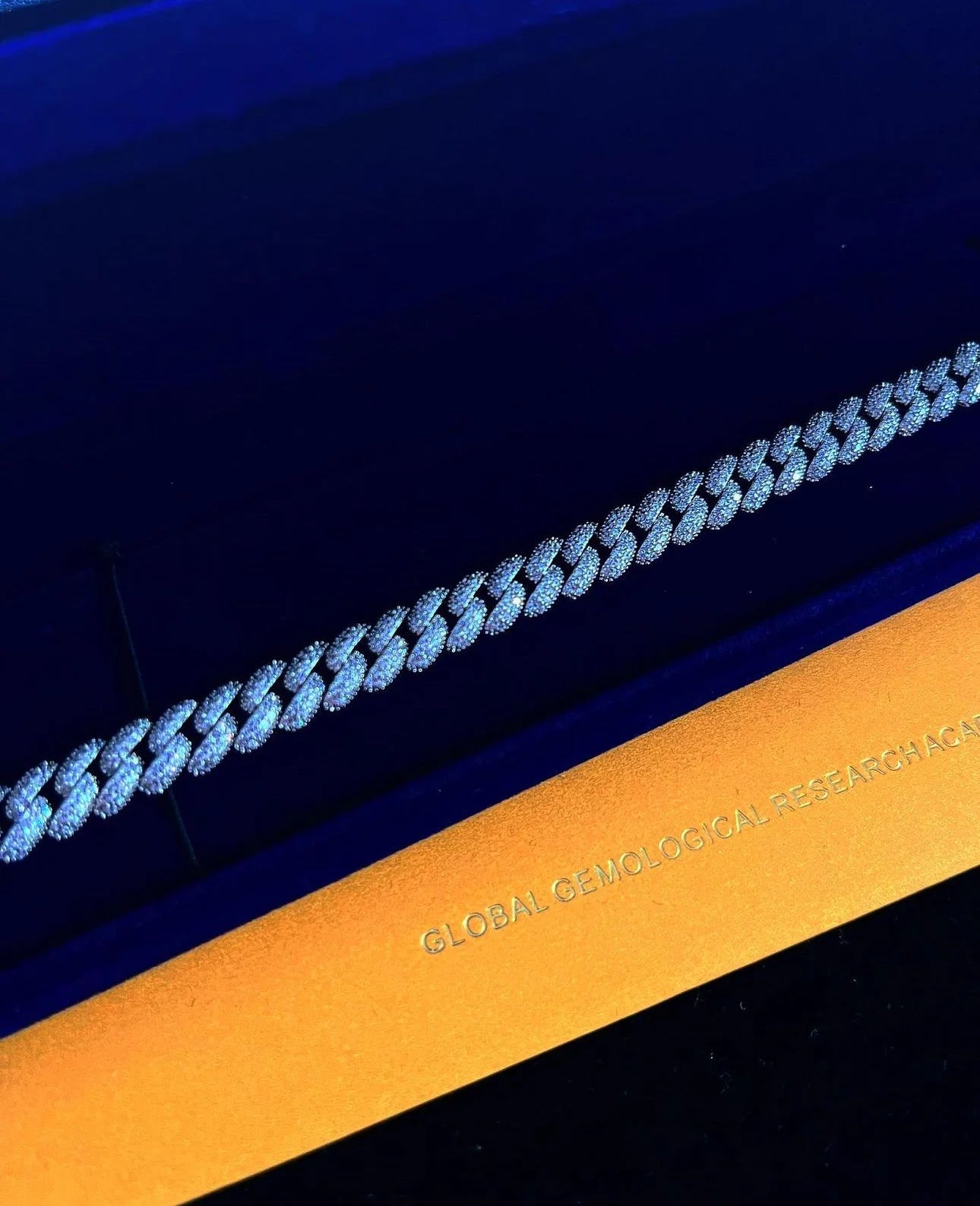 GELATI’S SIGNATURE DVVS1 MOISSANITE DIAMOND ICE LINK HYBRID LOCK CUBAN BRACELET IN 925 SILVER & 18K VERMEIL INSERTS