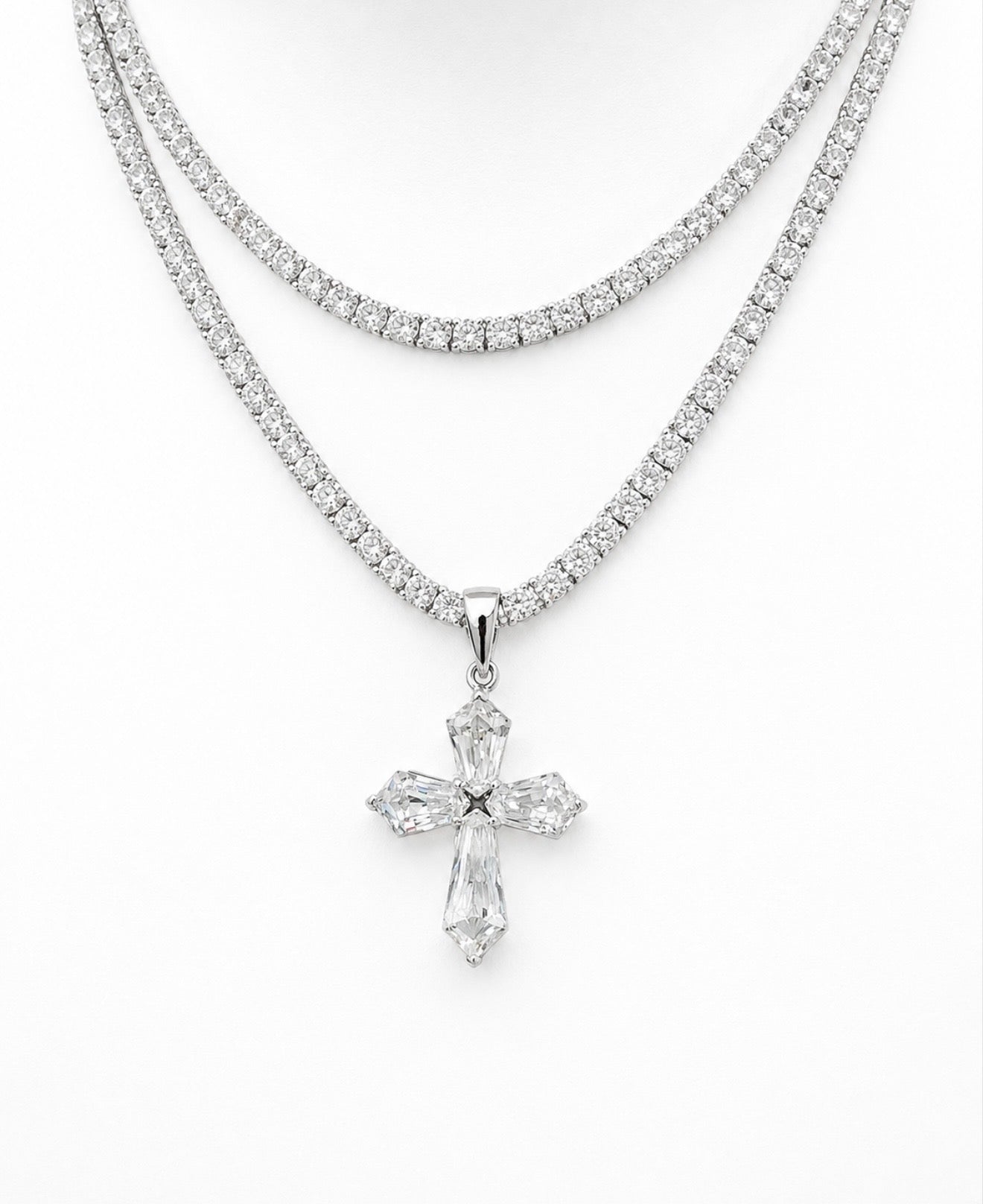 GELATI’S BESPOKE 925 SILVER DIAMOND BAGUETTE CROSS PENDANT WITH 18K VERMEIL GOLD INSERTS