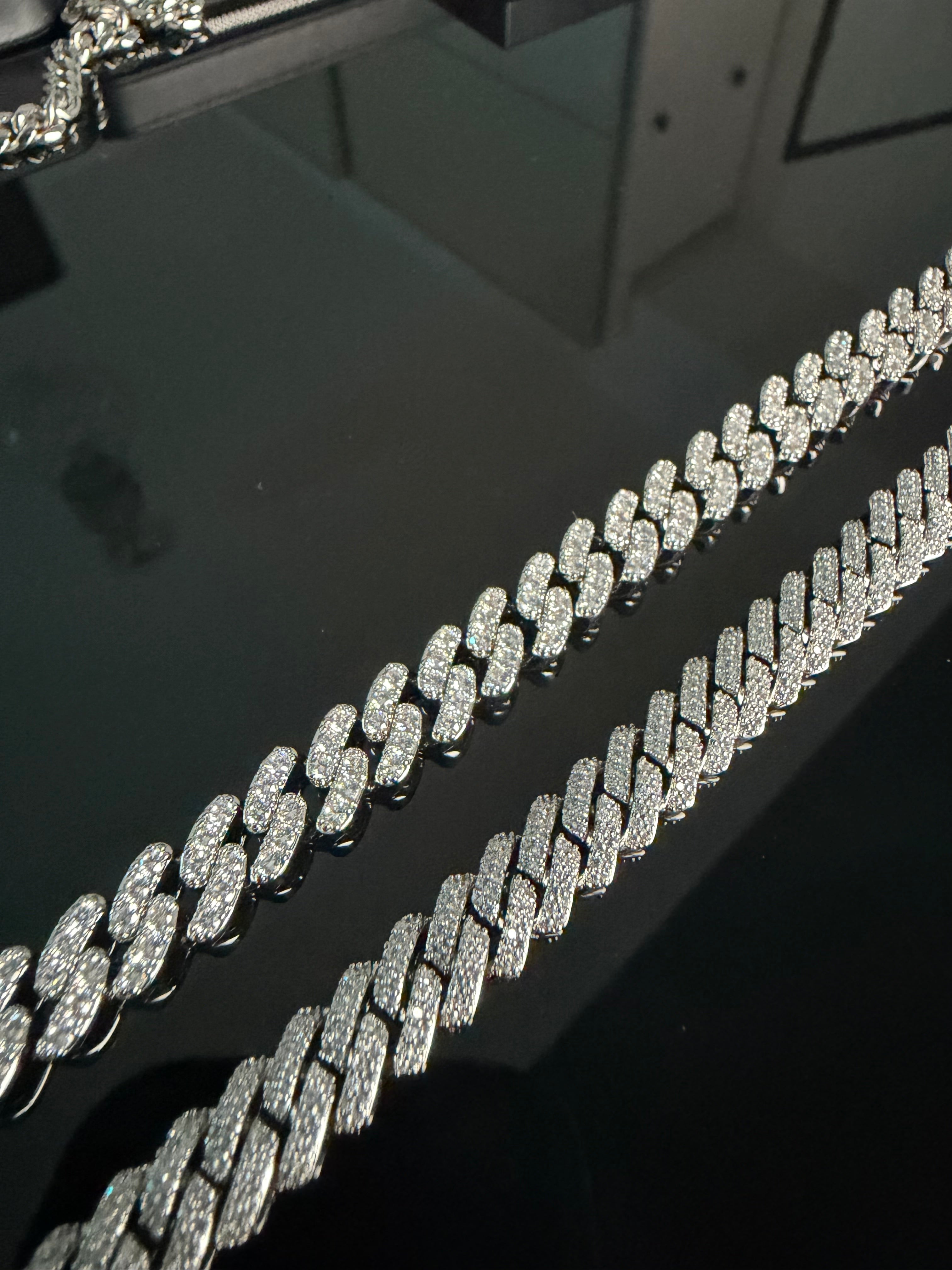 Gelati's Glaciale CB/DVVS1 Lab Moissanite 10MM Prongue Miami Link Cuban Necklace in Solid Titanium & 18k Vermeil Gold Inlay