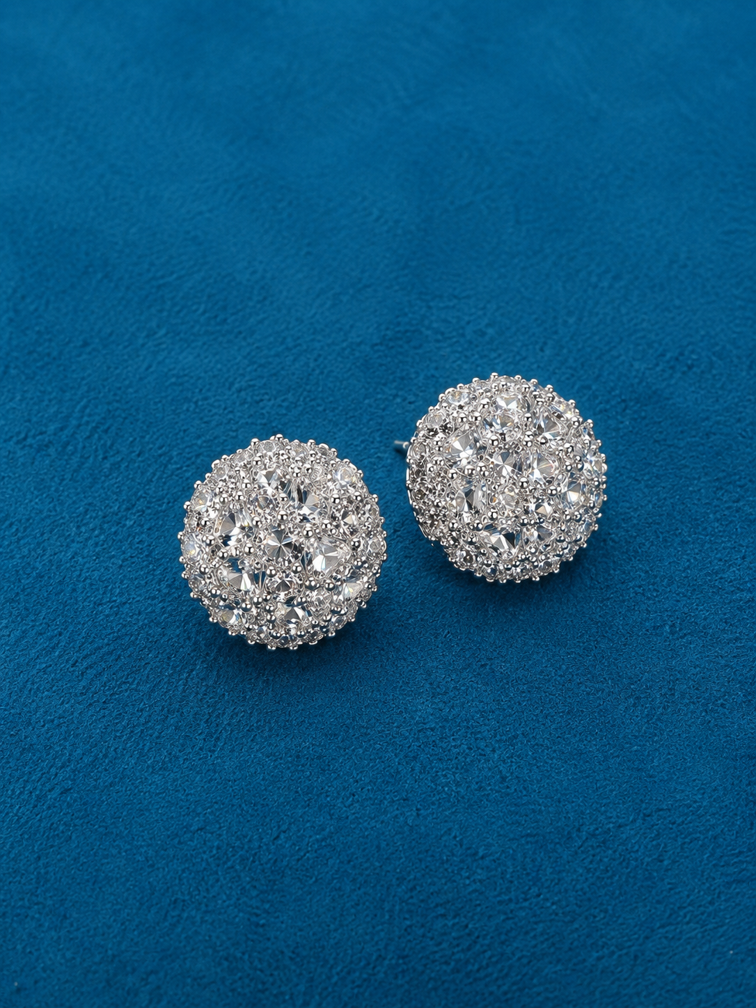 Gelati Limited | Spiked Diamonds Meteoric Earrings - FL-IF Lab Moissanite Diamonds - 925 Sterling Silver & 18k Vermeil Gold
