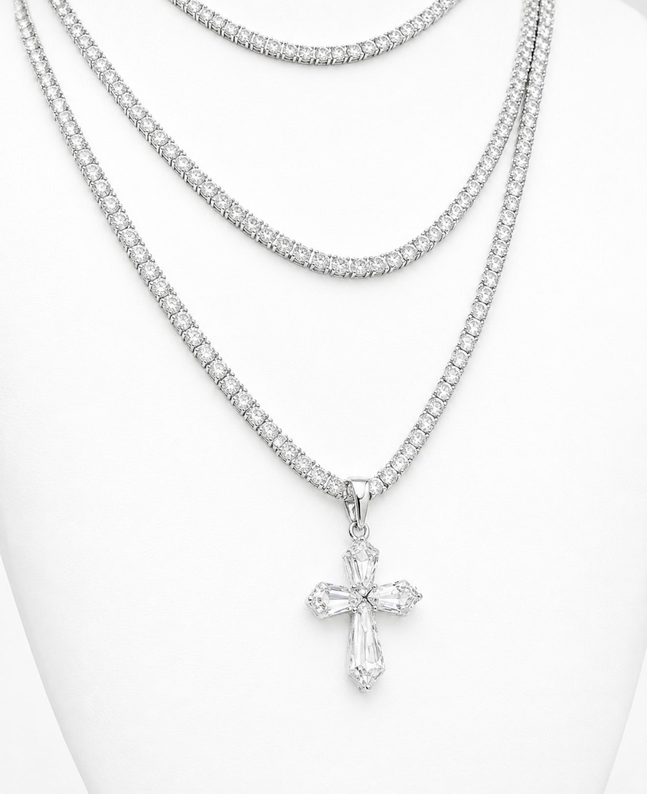 GELATI’S BESPOKE 925 SILVER DIAMOND BAGUETTE CROSS PENDANT WITH 18K VERMEIL GOLD INSERTS