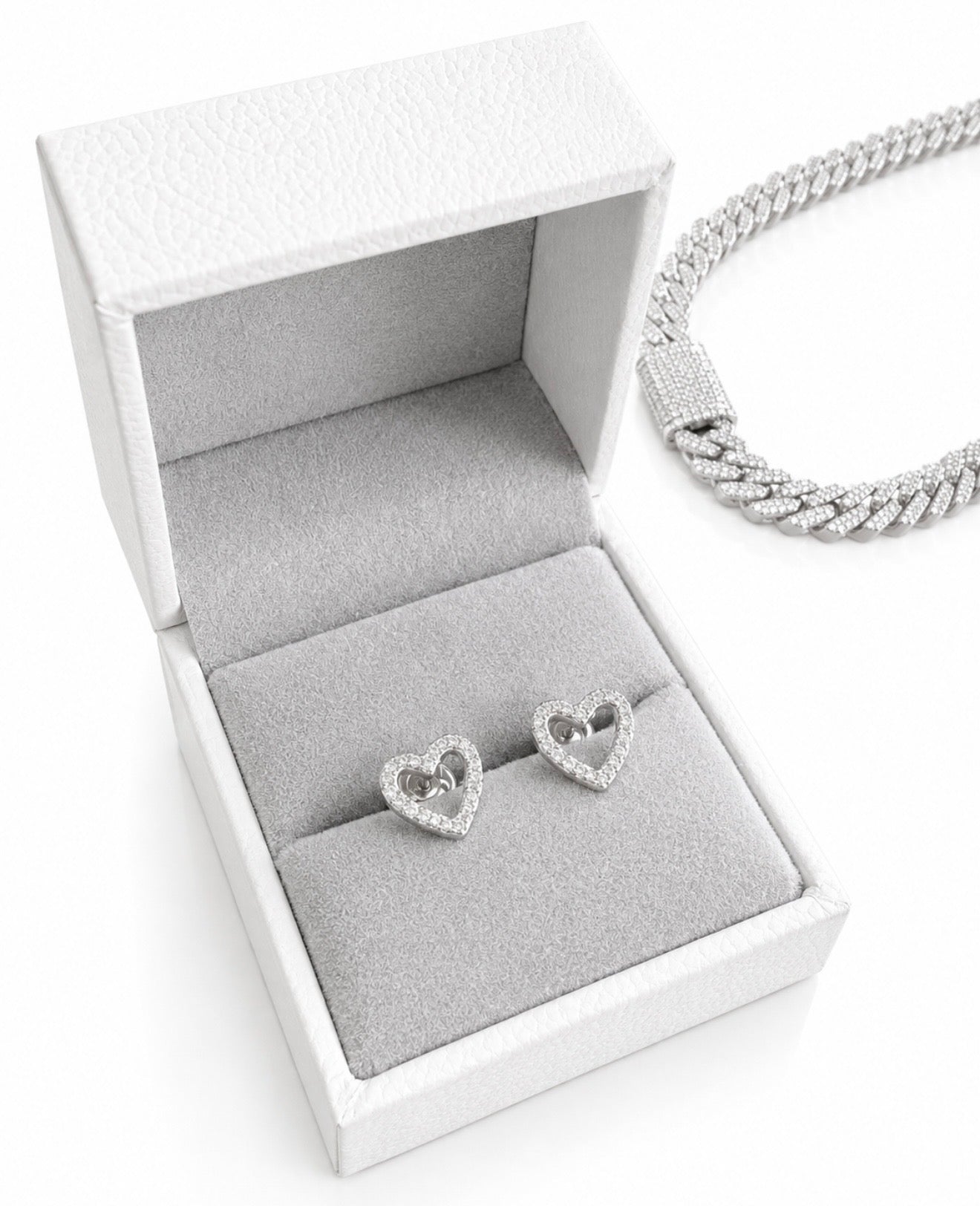 GELATI HALO HOLLOW HEART EARRINGS – FL/IF LAB MOISSANITE | 925 SILVER & 18K VERMEIL GOLD