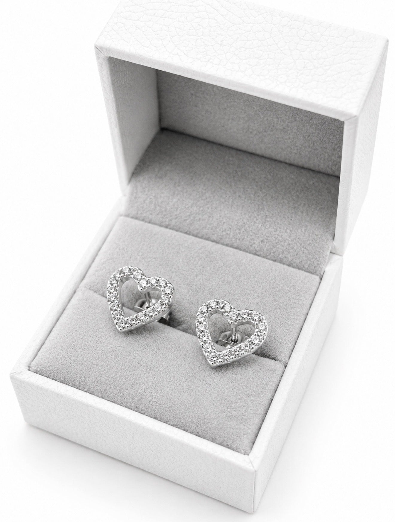 GELATI HALO HOLLOW HEART EARRINGS – FL/IF LAB MOISSANITE | 925 SILVER & 18K VERMEIL GOLD