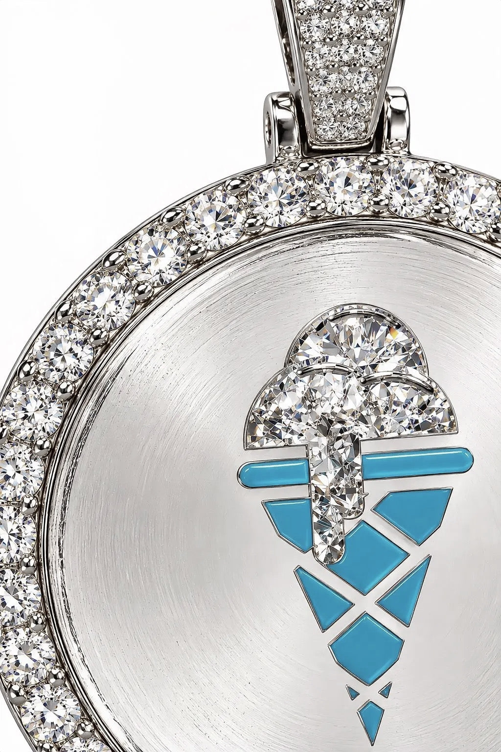 GELATI Bespoke infinity Diamond Photo Pendant | FL-IF Lab Moissanite | 999 Italian Silver | 18K Vermeil Gold