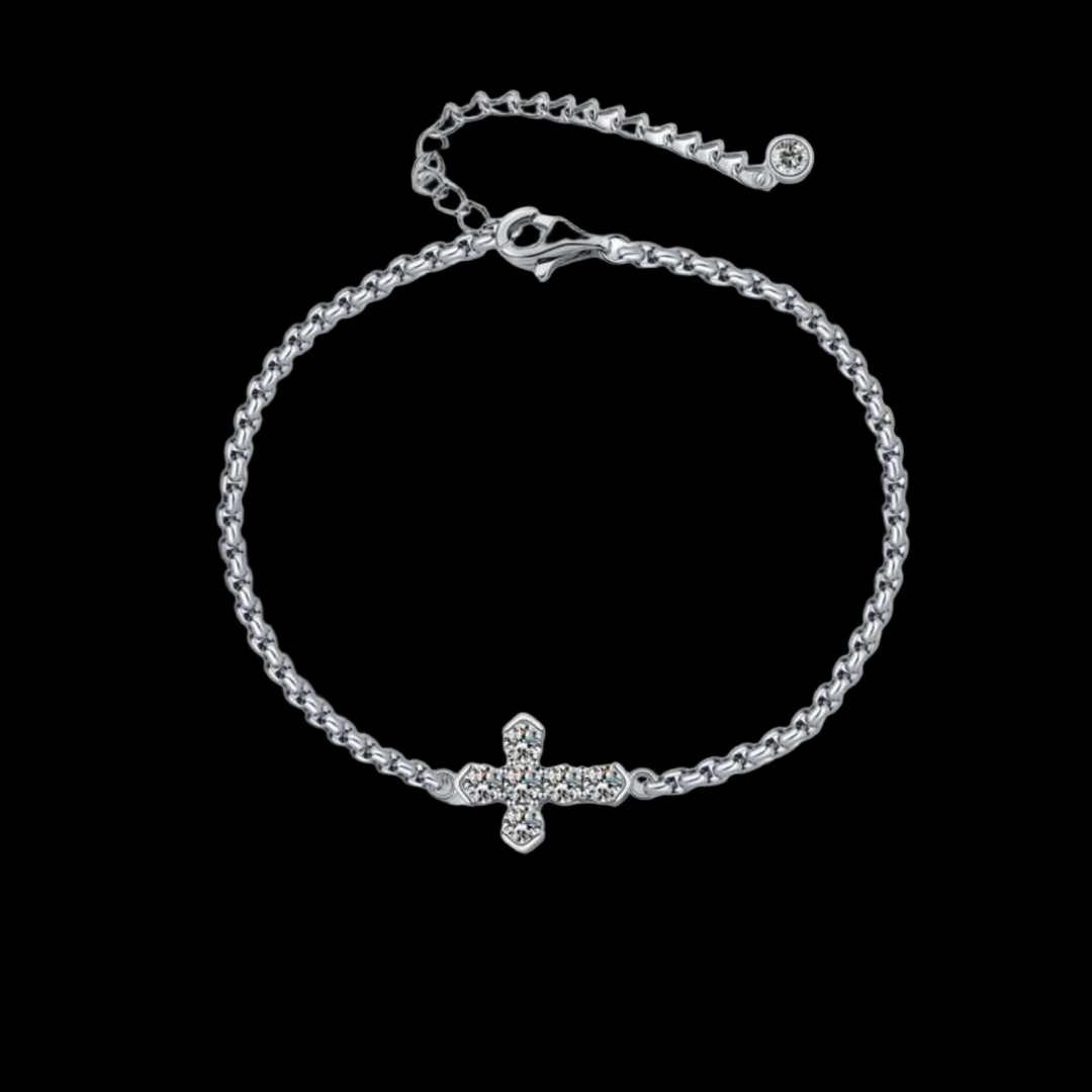 Gelati's Cross Bracelet in VVS1 Moissanite & 925 Sterling Silver