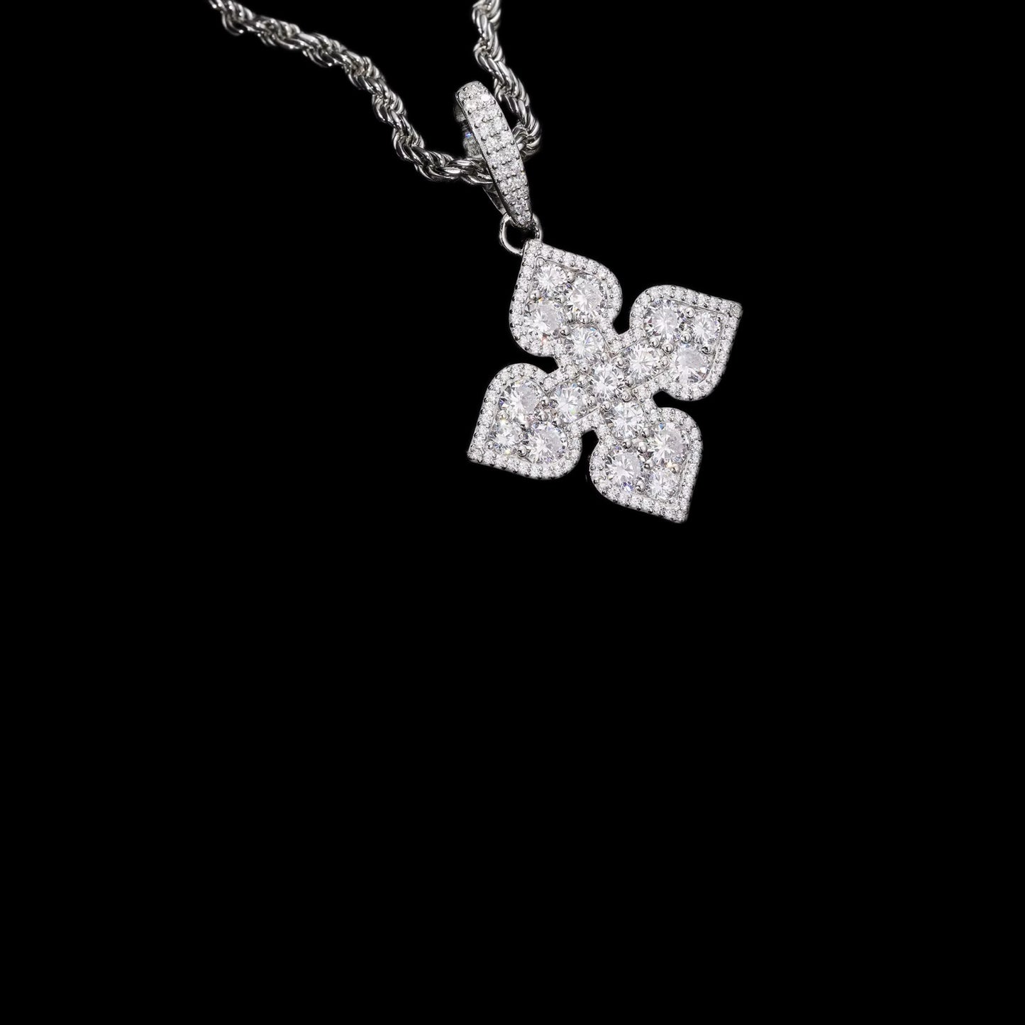 Gelati's Lucky Four Leaf Baguette Diamond Pendant in 925 Silver & 18K Vermeil Gold