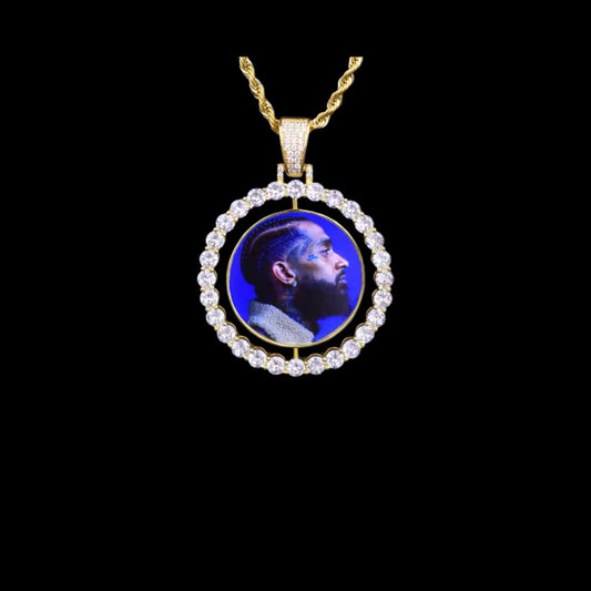 Gelati's Round Modular Custom Picture Diamond Pendant - Solid Titanium & 18k Vermeil Gold Layers